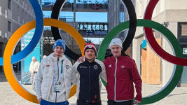 hokej olymp HBXYf2qaIAE87bq